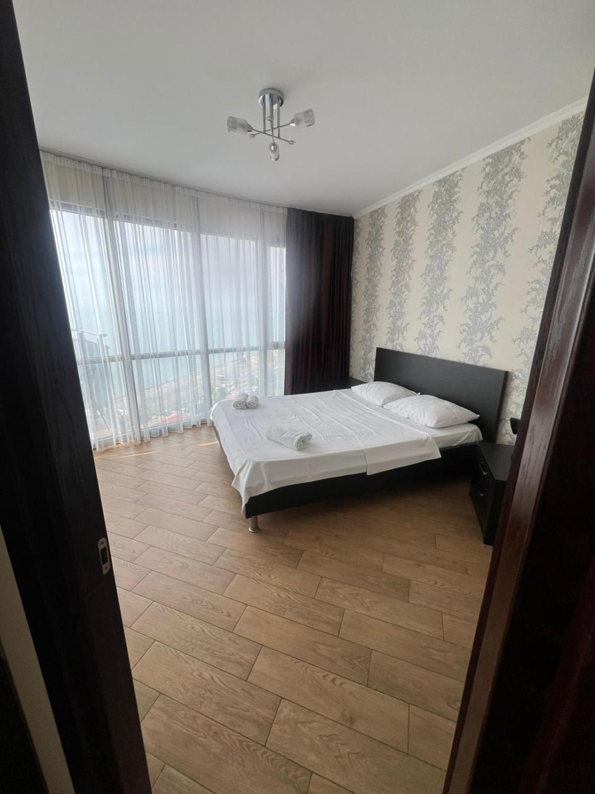 Seaview Panoramic Apartments Orbi Sea Towers Batumi باتومي المظهر الخارجي الصورة